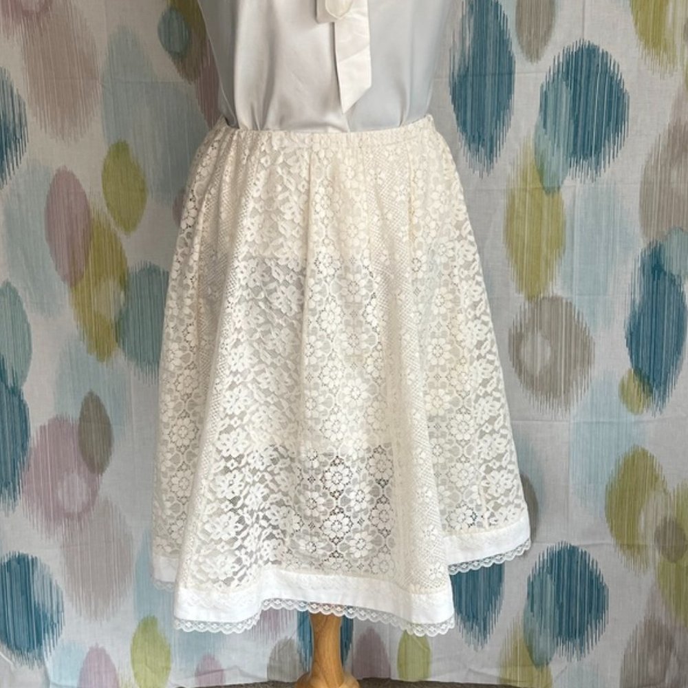 Vintage 70s Boho Lace Midi Skirt Volup Waist 30-40"